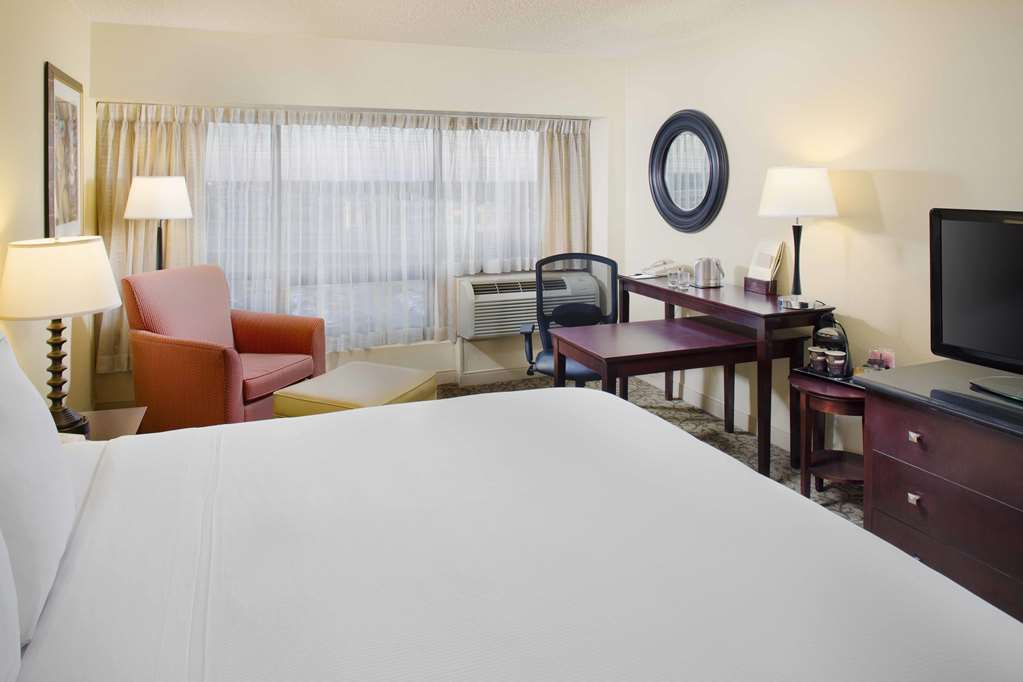 Doubletree By Hilton New Orleans Airport Hotel Kenner Room photo